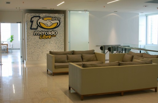 Esta es la entrada a las oficinas de MercadoLibre.com.