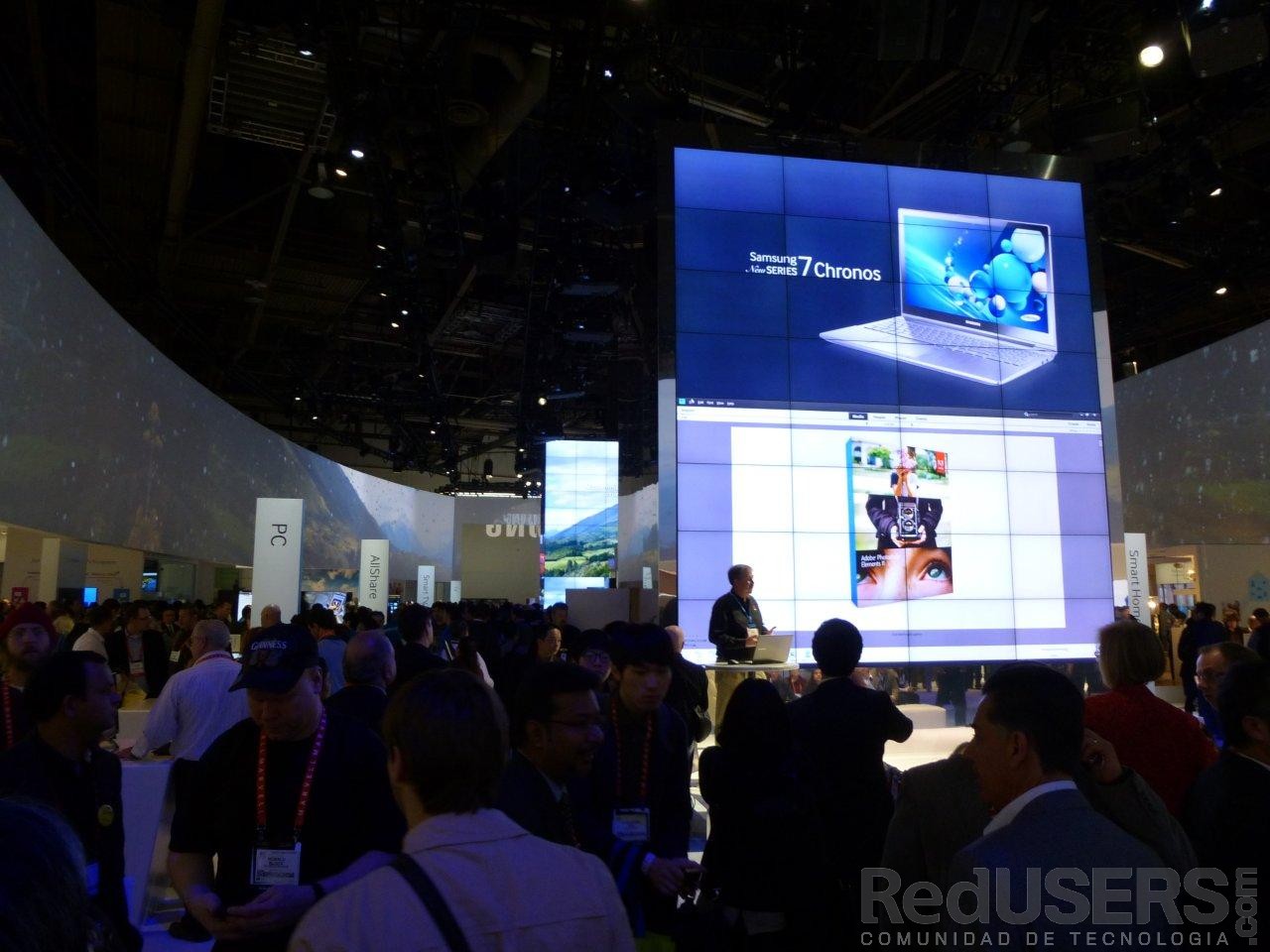 Una vista del imponente espacio de Samsung en la CES 2013