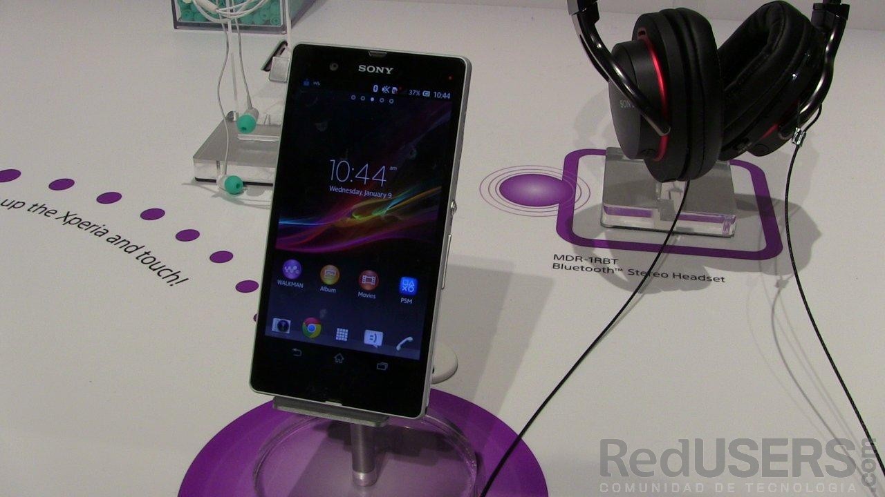 El Xperia Z ocupa un lugar central en el booth de Sony