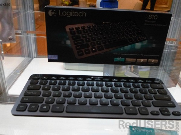 Logitech K810