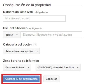 Al completar los datos de la cuenta, es muy importante configurar correctamente la zona  horaria, ya que se usará como día límite en los informes, independientemente del lugar de donde provengan las visitas.