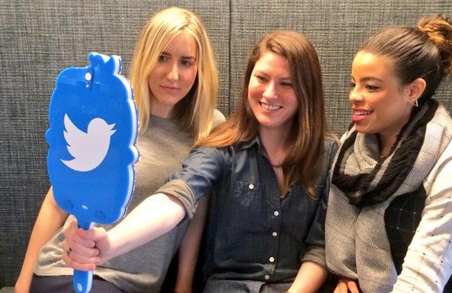 Twitter Mirror es un soporte para iPad con las apps exlusiva, presente en grandes evetos.