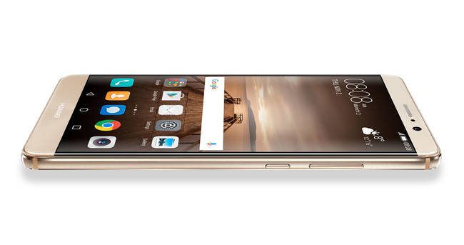 El Mate 9 regular es más extenso en relación a la versión con 6GB de RAM: en este caso son 5.9''.